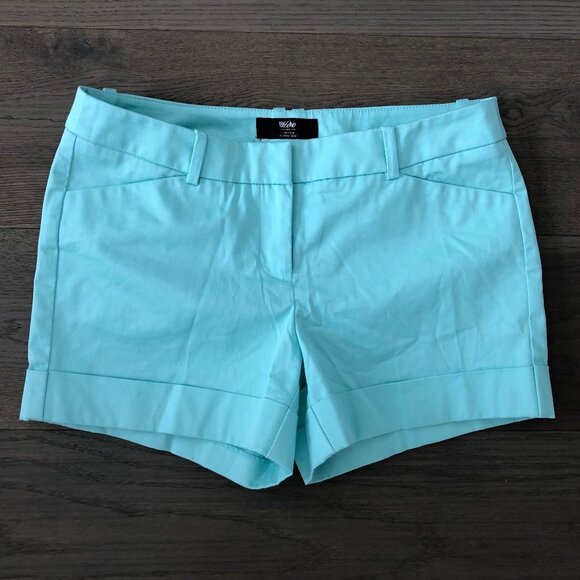 Mossimo Stretch Casual Cotton Mid Rise Cuffed Shorts Pastel Green Sz 6 NWOT - Picture 1 of 10